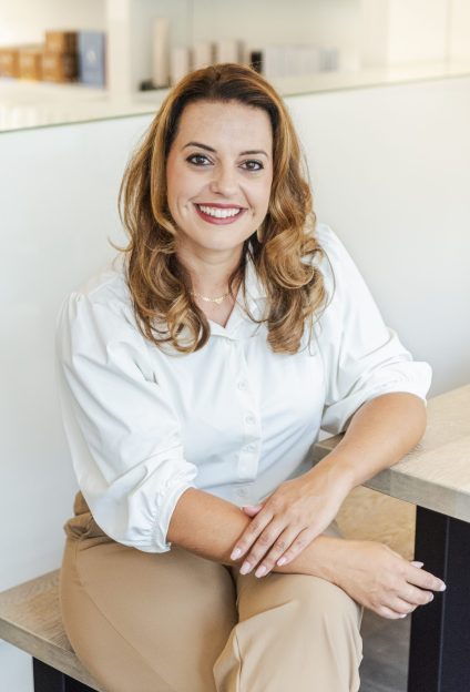 Jolique Angelique Naus